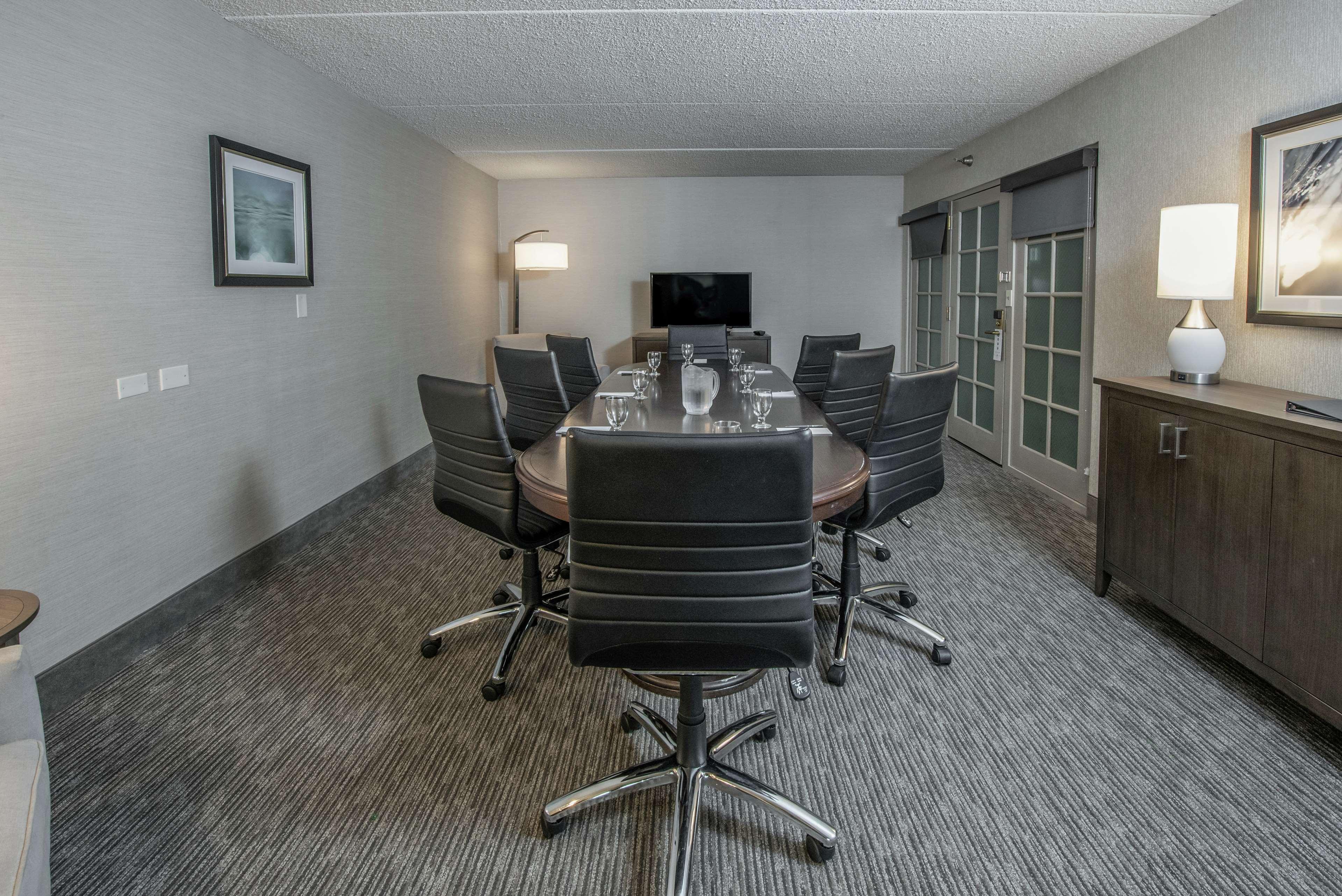 Embassy Suites By Hilton Chicago Schaumburg Woodfield Zewnętrze zdjęcie