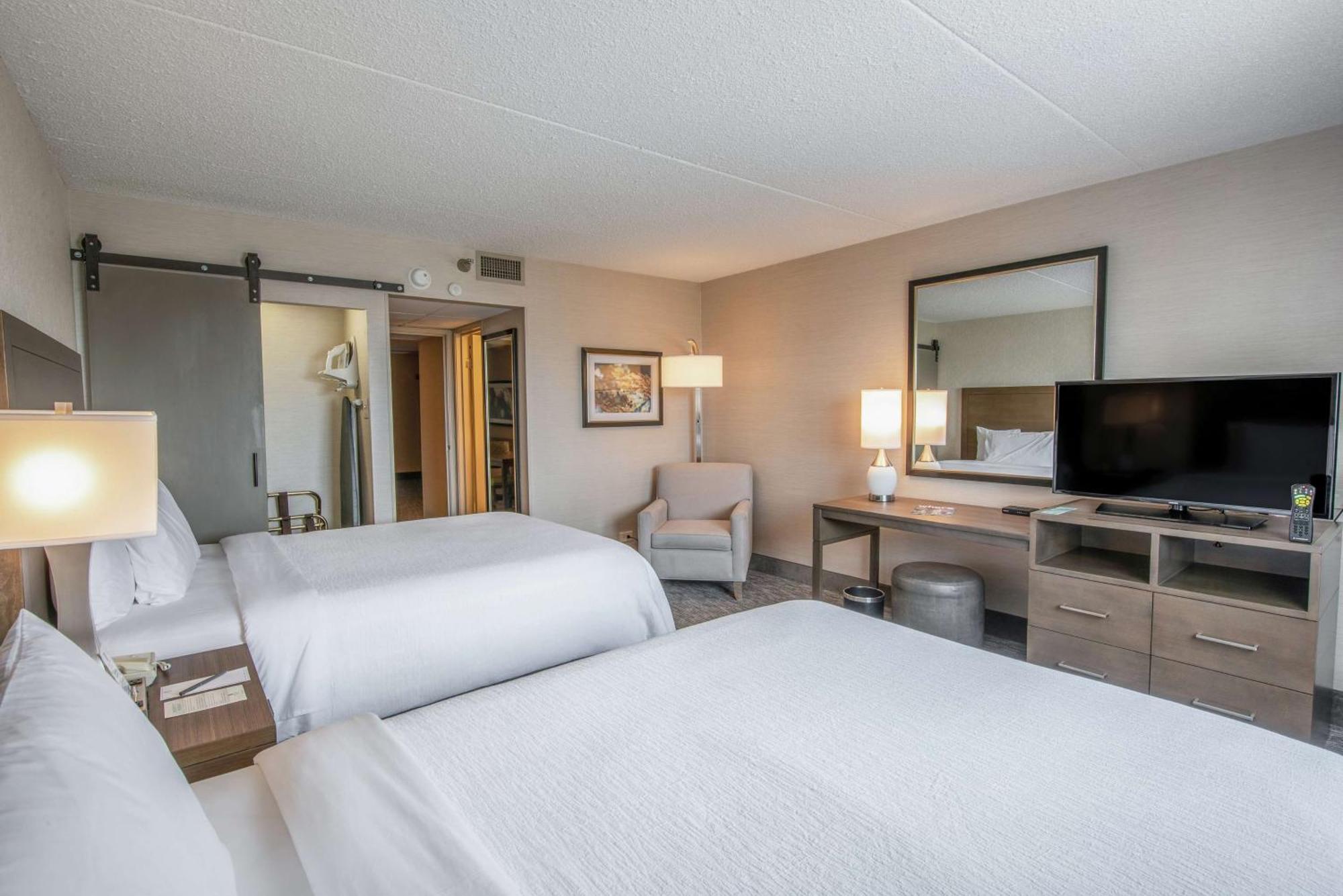 Embassy Suites By Hilton Chicago Schaumburg Woodfield Zewnętrze zdjęcie