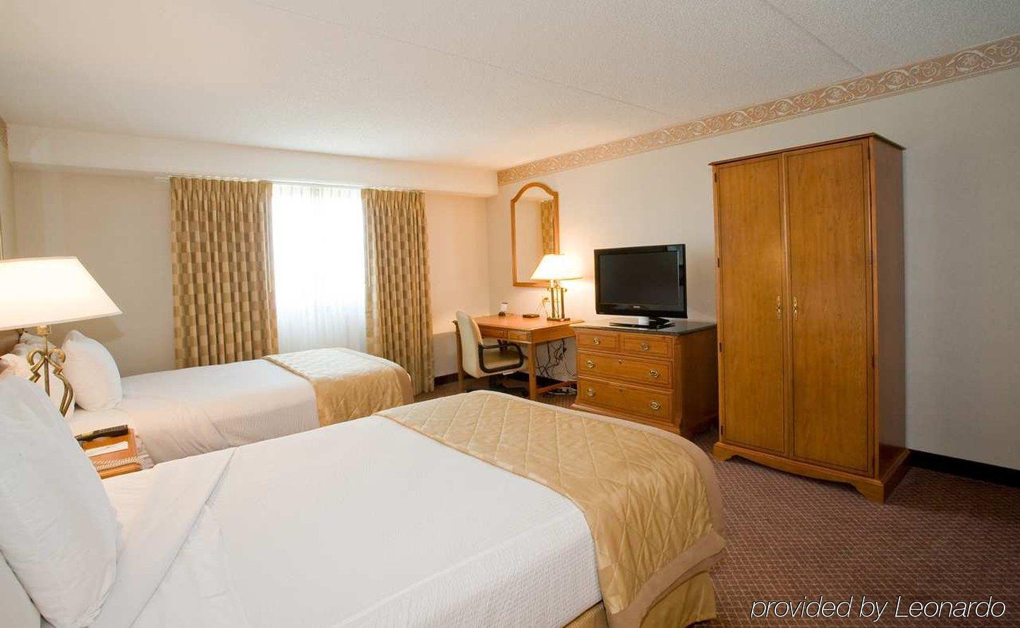 Embassy Suites By Hilton Chicago Schaumburg Woodfield Pokój zdjęcie